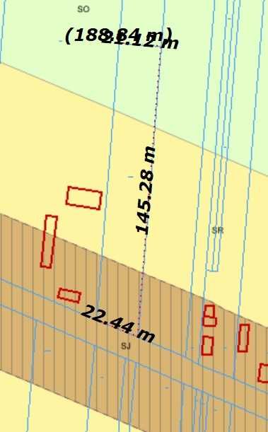 Działka pomiędzy domami z mediami w ulicy przy drodze asfaltowej - Buczek nr 128 (gm. Poświętne)