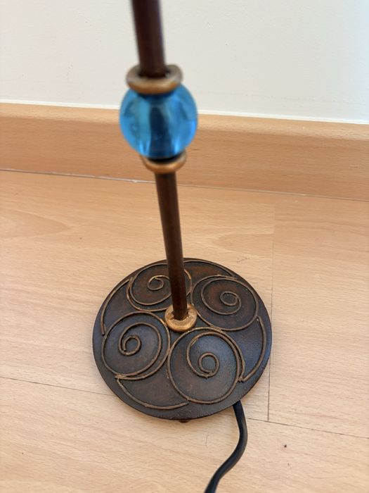 Candeeiros madeira e veludo