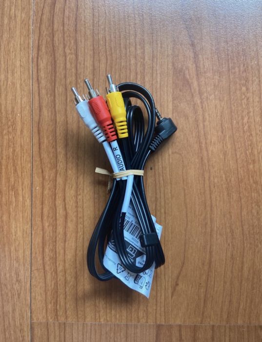 Cabo Áudio/Vídeo 3.5mm para 3 RCA Macho (1,5m)