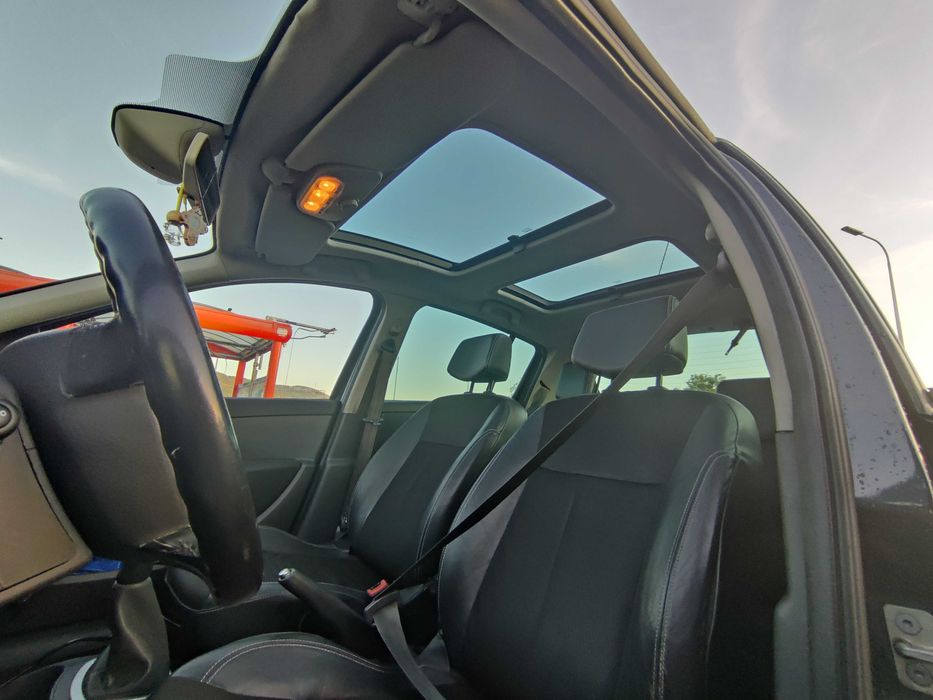 Samochód Renault Clio