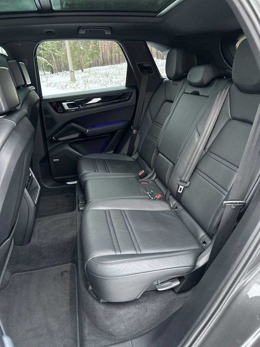 Porsche Cayenne 2019