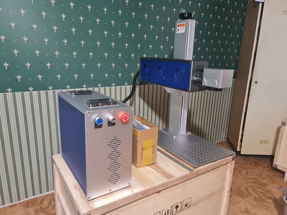 Лазерний гравер маркер СО2 davi 40w