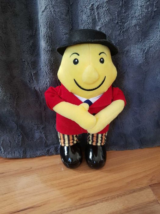 Maskotka Tayto Man Tayto Park oficjalna Irlandia Czipsy Tayto