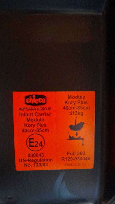 Ovo Kory Plus i-Size (40-85cm) + base Full 360 i-Size