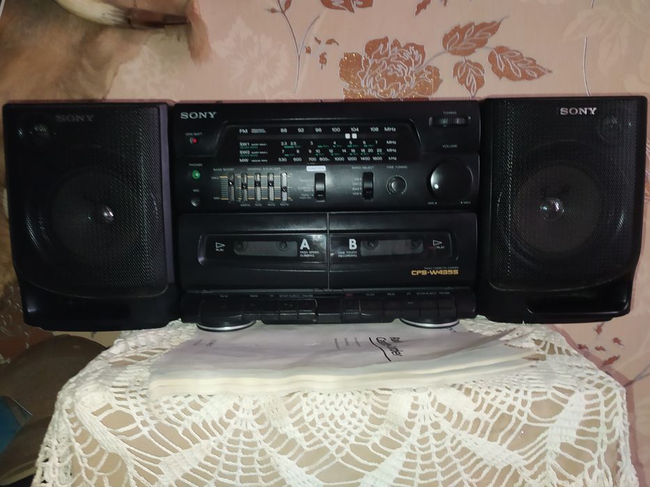 кассетный магнитофон Sony CFS-W 435 S