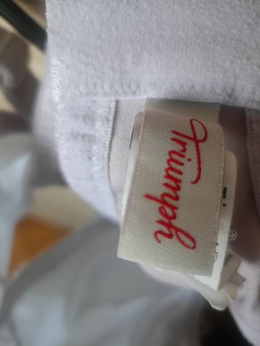 85 E biustonosz Triumph