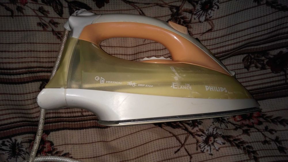 Утюг с функцией отпаривания Philips Elance 3100