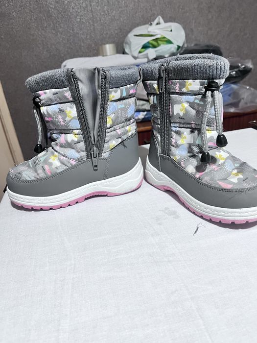 Сапоги для дівчинки