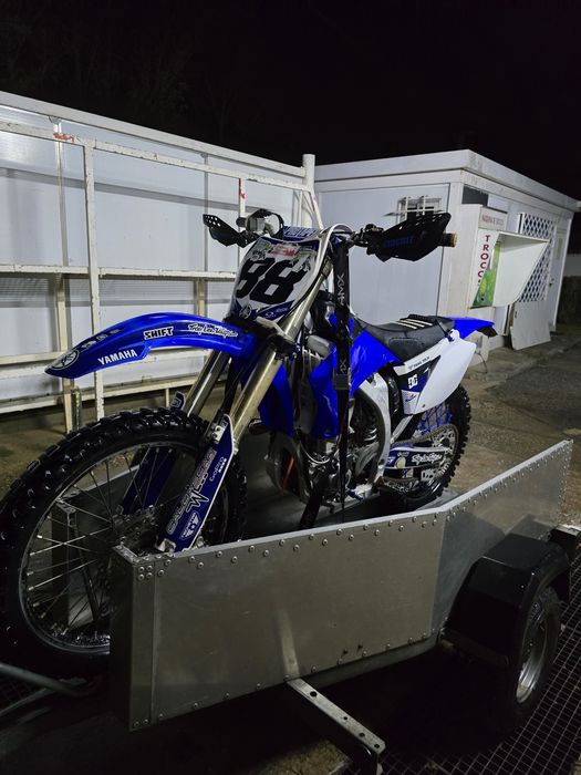 Yamaha YZ450F - averbada 35Kw (Carta A2)