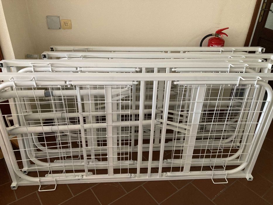 Camas articuladas manuais