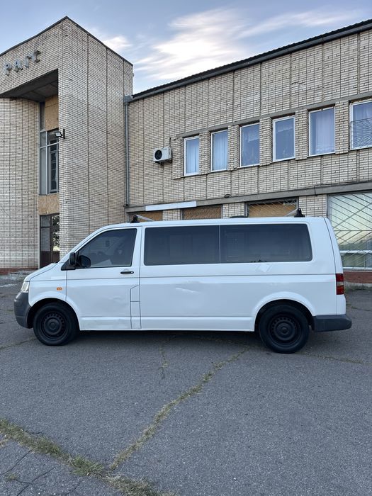 Volkswagen TRANSPORTER 2004 /1.9 D Длинная База