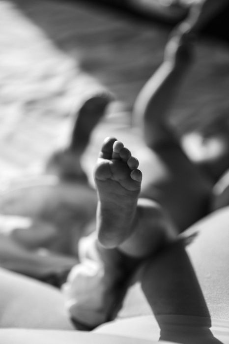 Сімейний фотограф вагітність, материнство, студійна зйомка відеограф