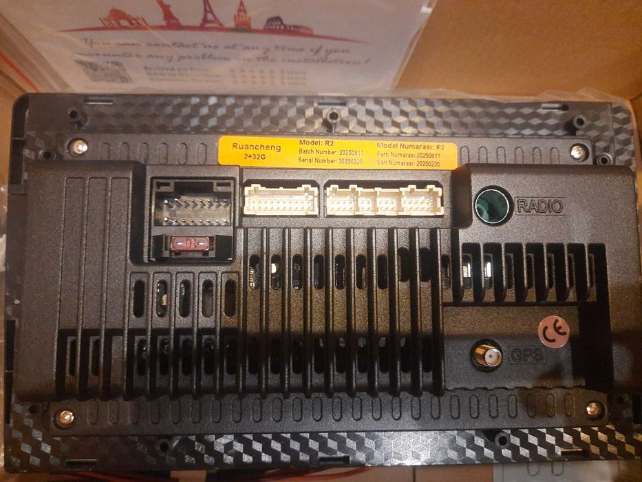 Андроид 9 дюймов 2/32 новая с AHD камерой