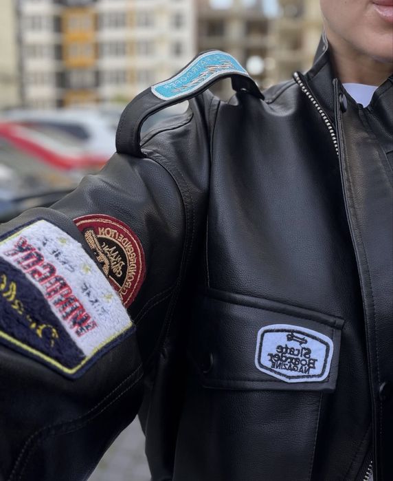 Шкіряна куртка у двох дизайнах