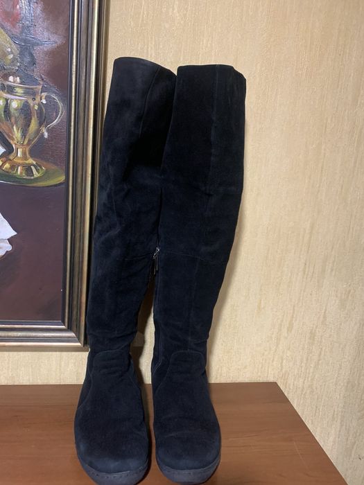 Ботфорти жіночі замшеві Італія