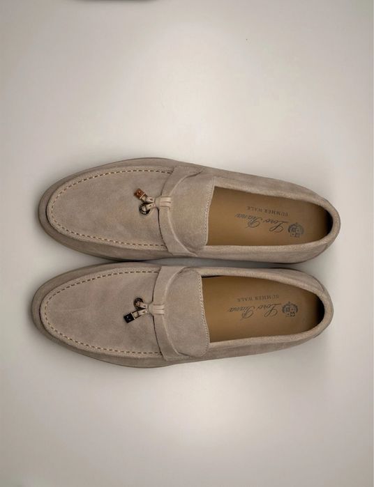 Loro piana  summer walk