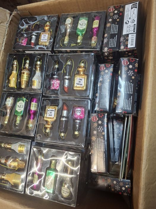 Bombki ozdobne karton