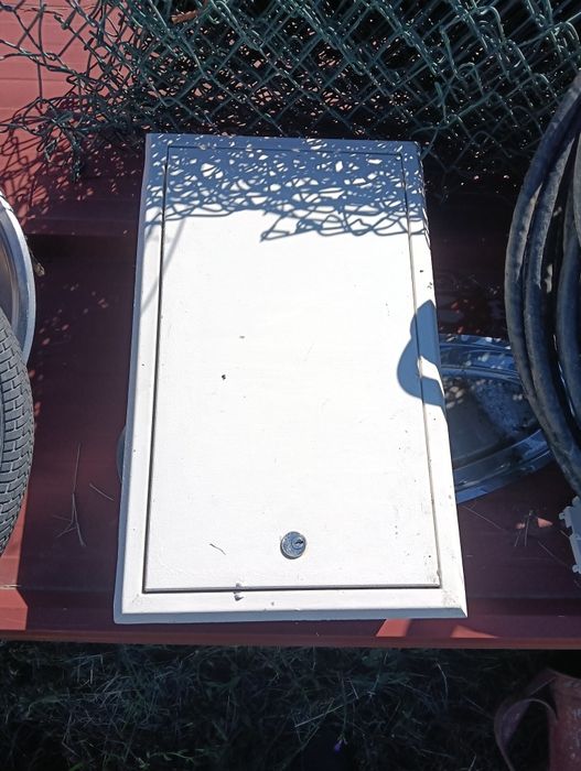 2 chapas para vedação com armação 2,70 comprimento por 1,5 altura