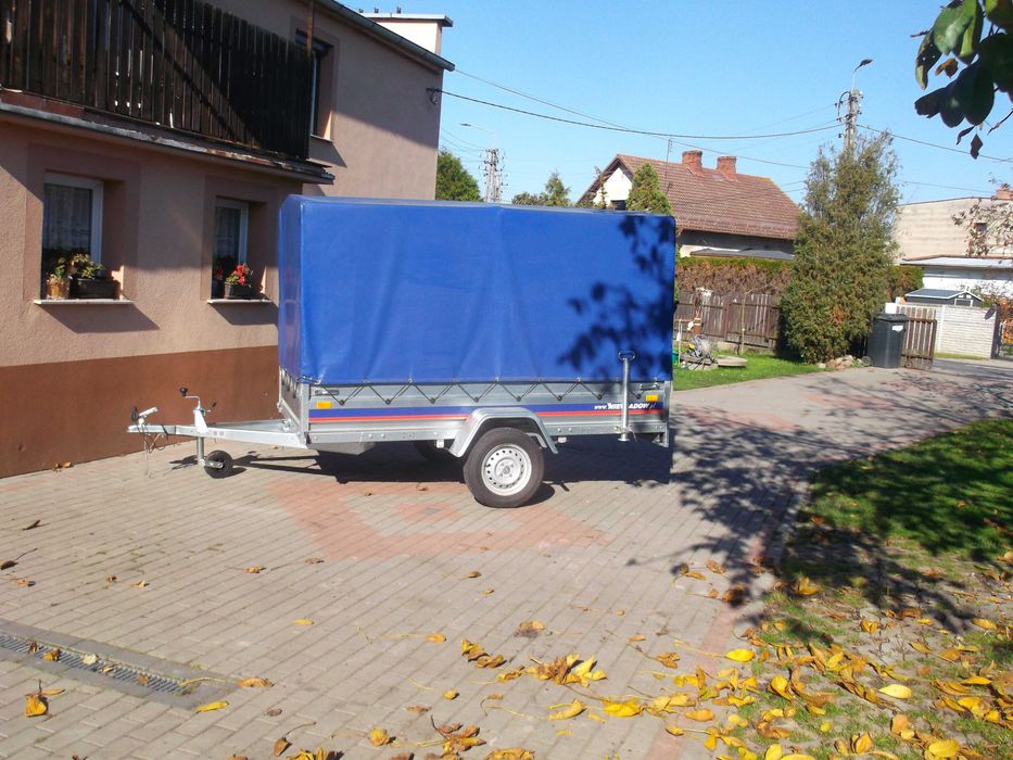 wypożyczenie przyczepki lekka z plandeką stelaż wynajem
