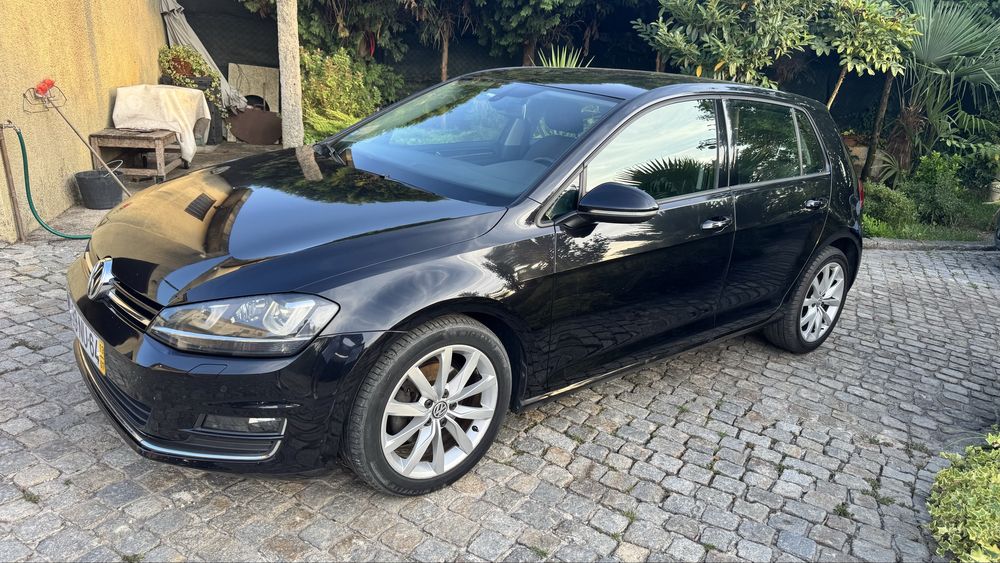 Volkswagen Golf VII 1.6 TDI Highline DSG - Nacional