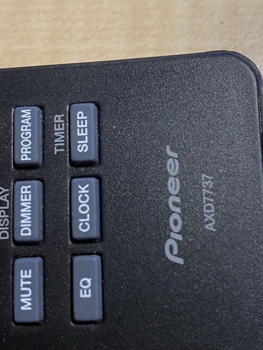 Oryginalny pilot Pioneer AXD7737
