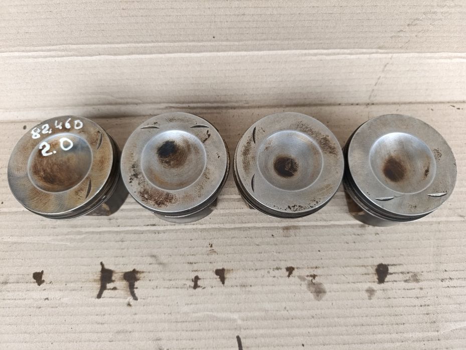 Поршень 2.0 TFSI 82L143 Audi Volkswagen Skoda Seat