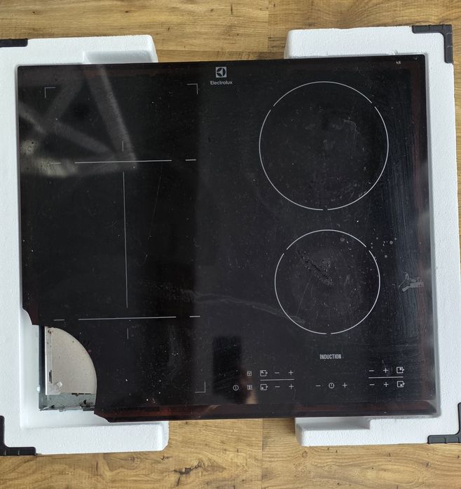 Płyta indukcyjna Eletrolux