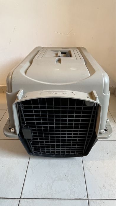 Caixa grande para transporte de animais Petmate, em bom estado
