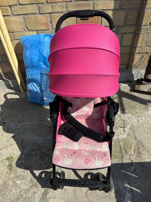 Коляска для прогулянки.