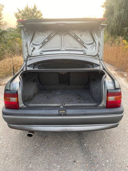 Опель Вектра а 1993