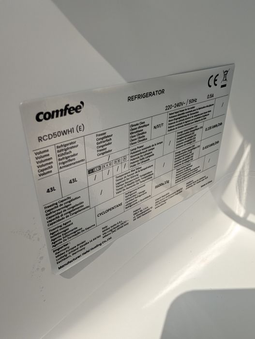 Lodówka Comfee 43l