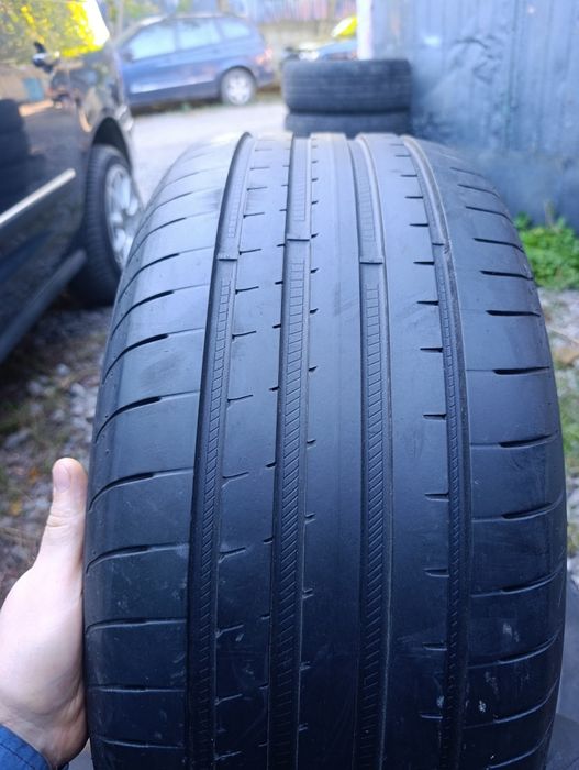 Шина 245/45/18 Good year asimetric 5