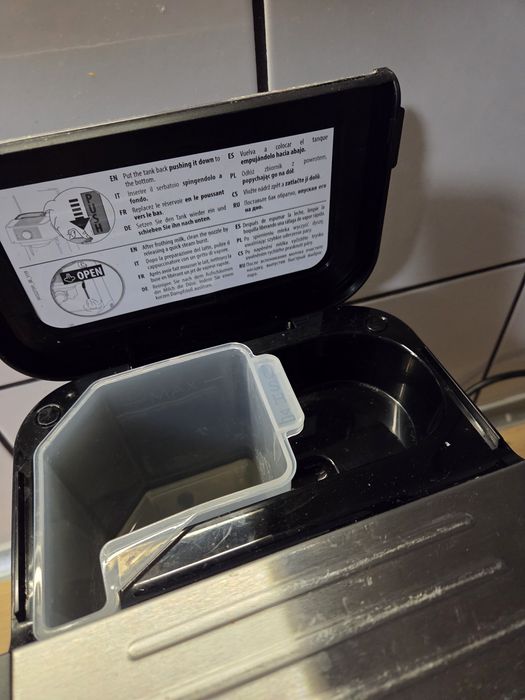 Ekspres korbowy delonghi
