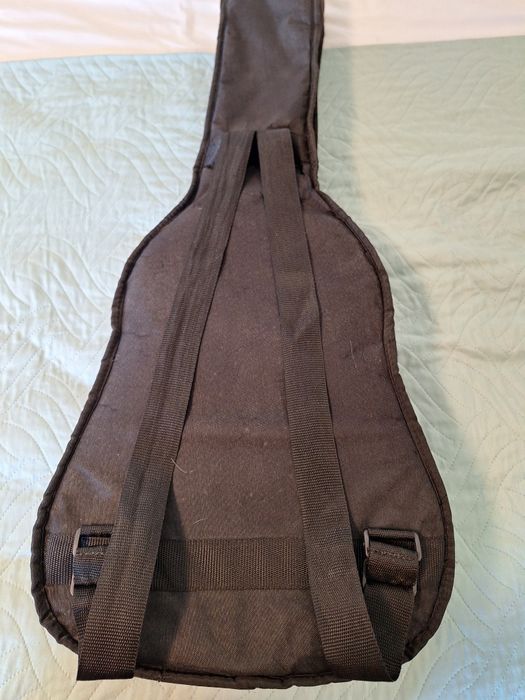 Guitarra Fender Clássica e Bolsa de transporte almofadada