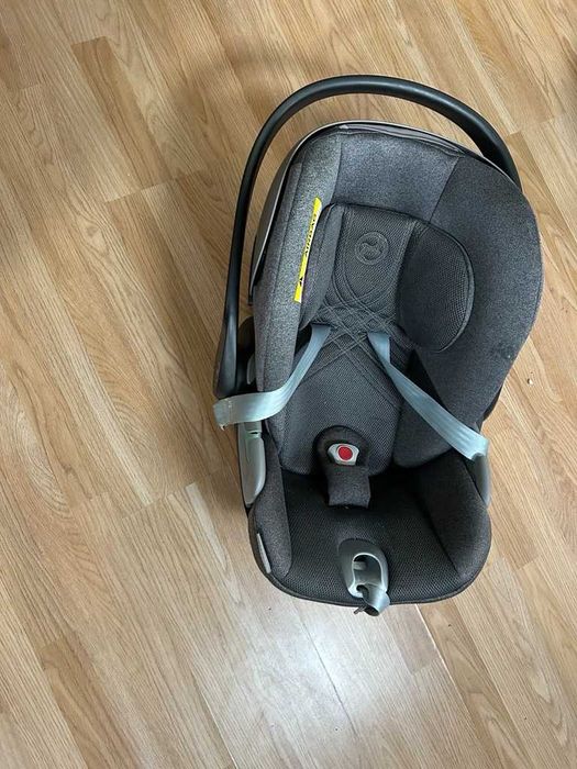 Cybex Cloud T i-Size