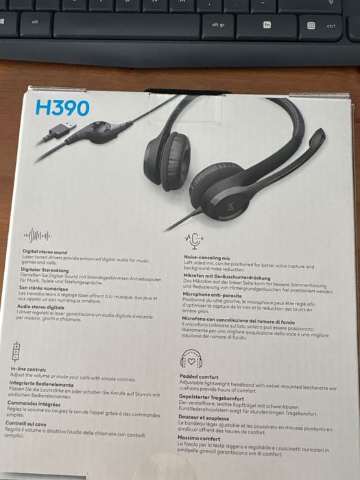 Headphones Logitech H390