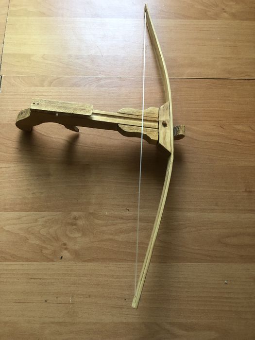 Іграшковий арбалет продам