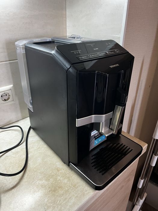 Кавоварка Siemens EQ 300