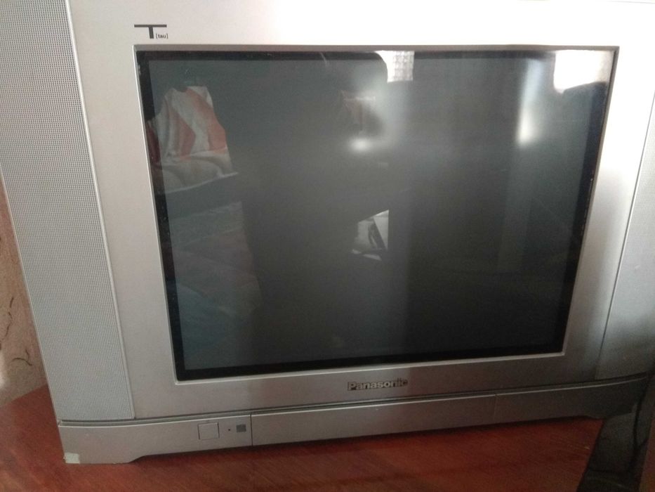 Телевизор б/У  PANASONIC