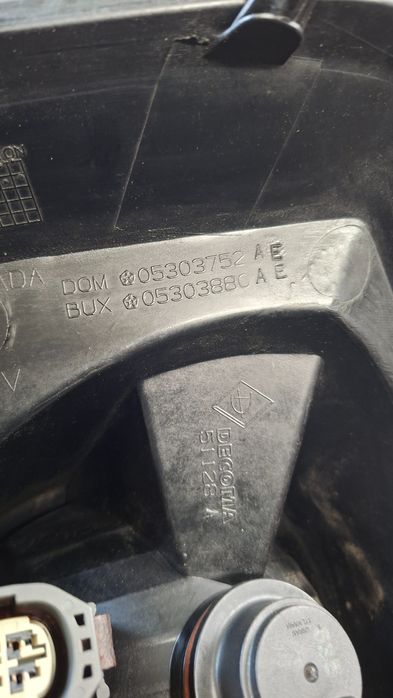 Lampa Prawy Tył Dodge Caliber