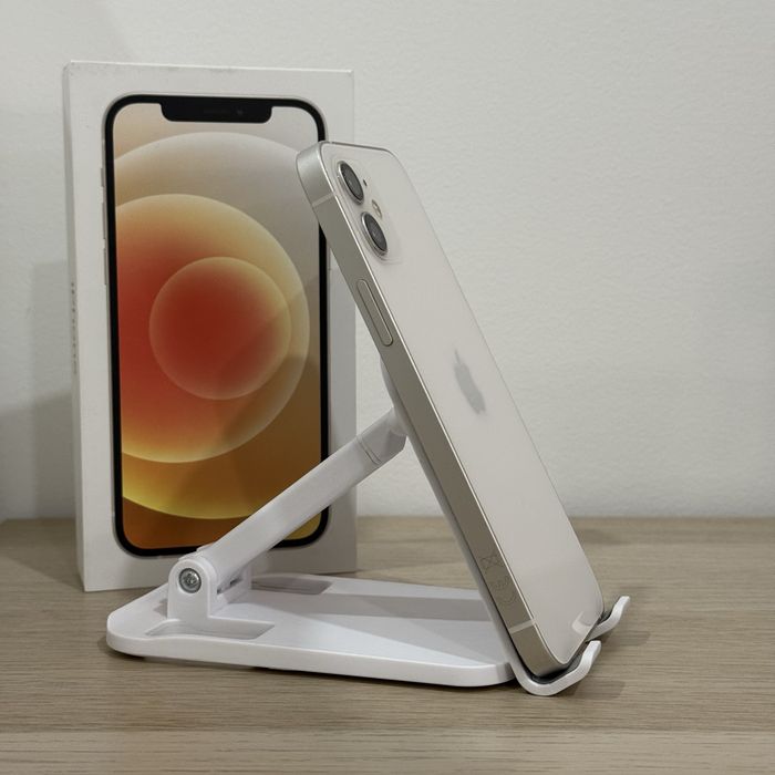 iPhone 12 - 64GB - Desbloqueado
