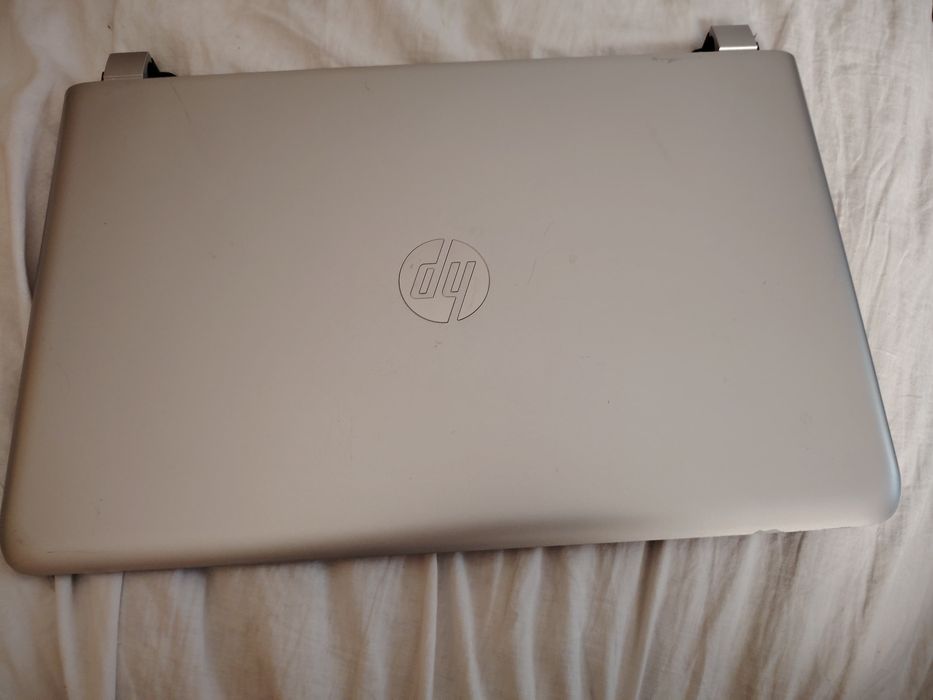 Нр 15 повністю робочий  на і 7