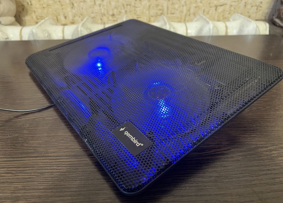 Охолоджуюча підставка для ноутбука Gembird NBS-2F15-01 Black 15,6"