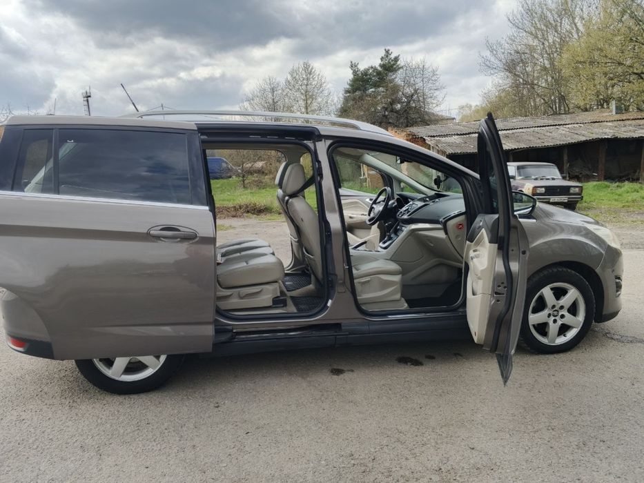 Продам Ford C Max 2014