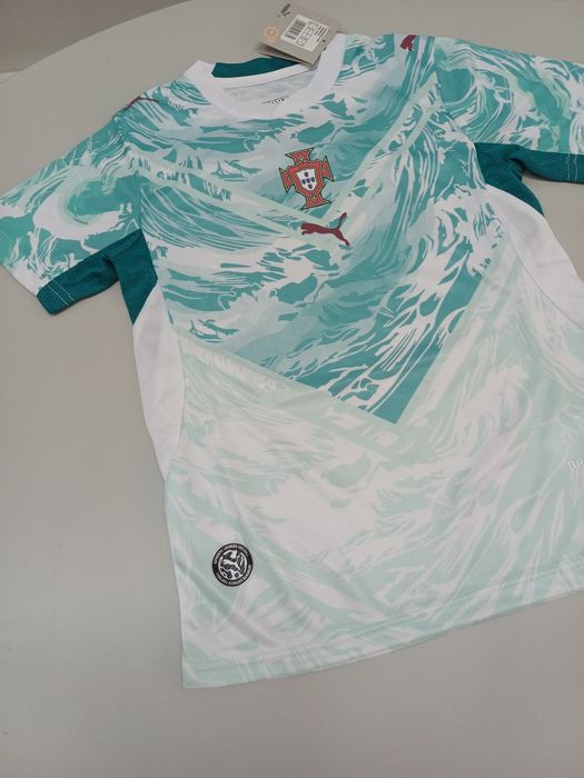 Equipamento criança seleção Portugal alternativo