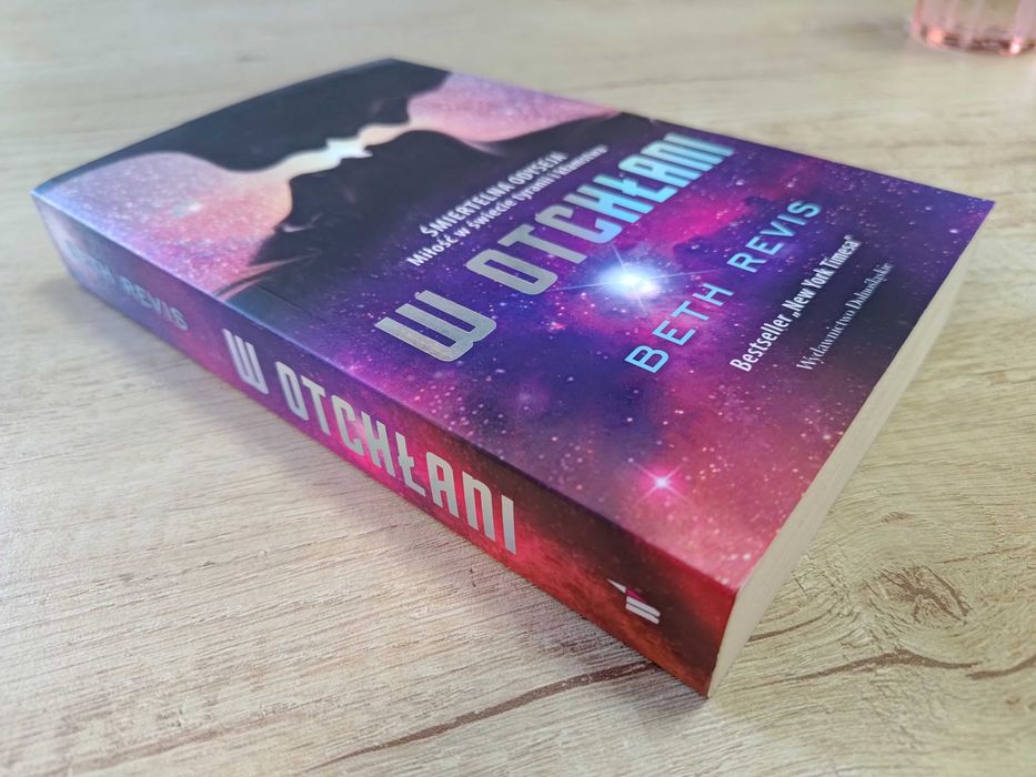 W otchłani tom 1 Beth Revis