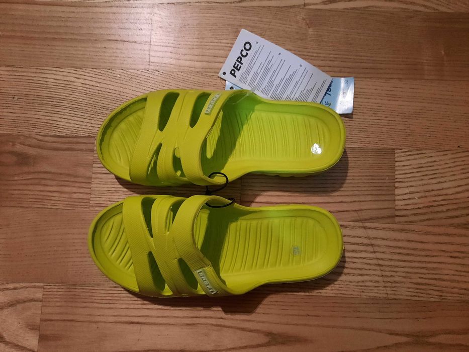Klapki r. 32 klapki na basen, plażę *Nowe z metką