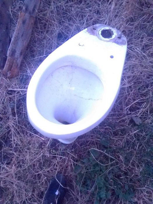 Унитаз хорошее состояние