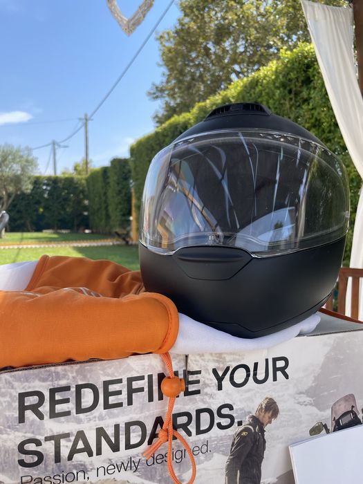 Capacete Schuberth C4 Preto Mate. Tamanho 59 (L)