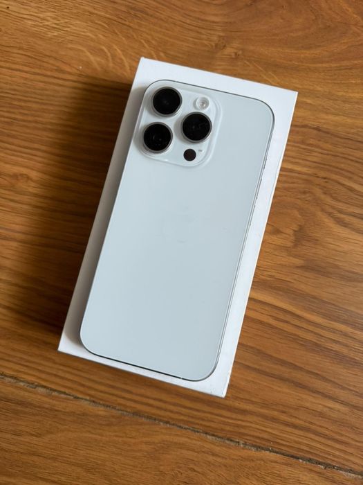 iPhone 15 pro 128gb
